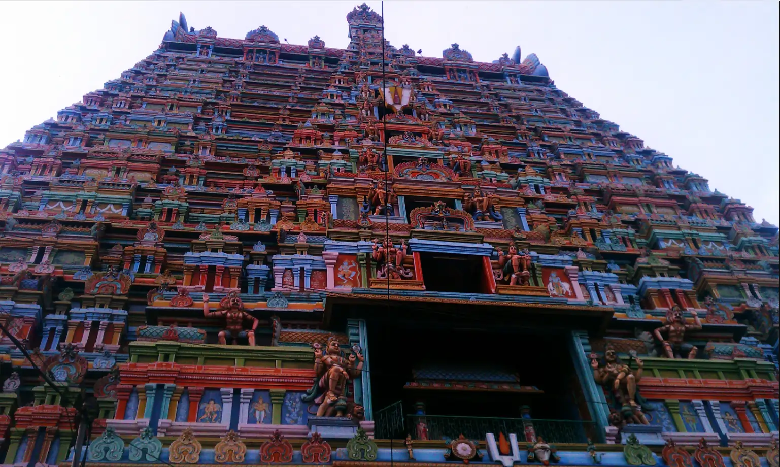 TEMPLES OF ANDHRA PRADESH: ARCHITECTURE, FAITH, AND COMMUNITY 1 TEMPLES OF ANDHRA PRADESH: ARCHITECTURE, FAITH, AND COMMUNITY